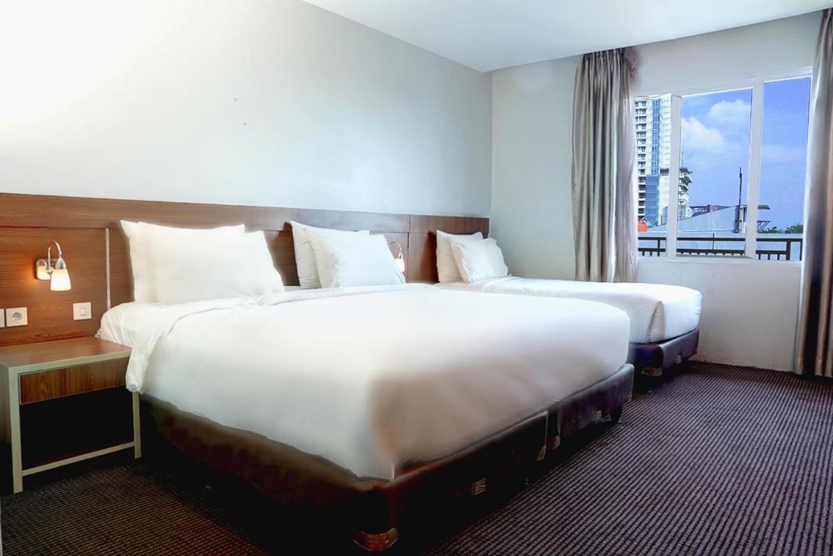 Favor Center 3* Pekanbaru